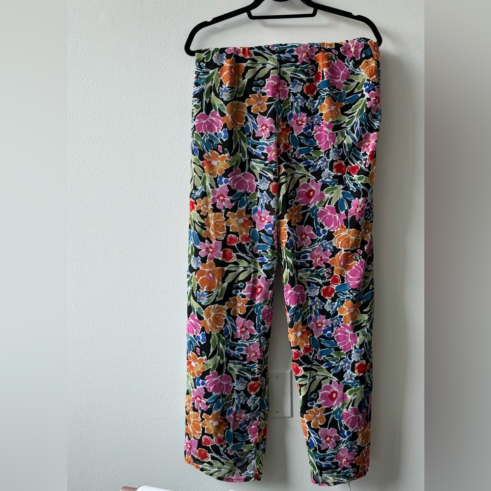 Floral Wide Leg Pants - MEDIUM - Picture 2 of 3